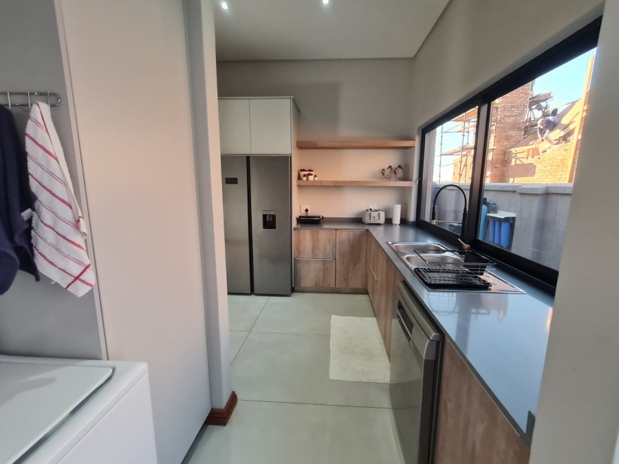 4 Bedroom Property for Sale in Heron Banks Golf Estate Free State
